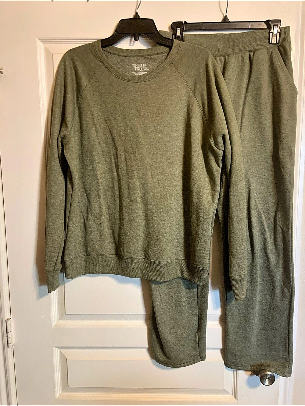 Time and Tru Pajama Set in Green Size XL Like New
